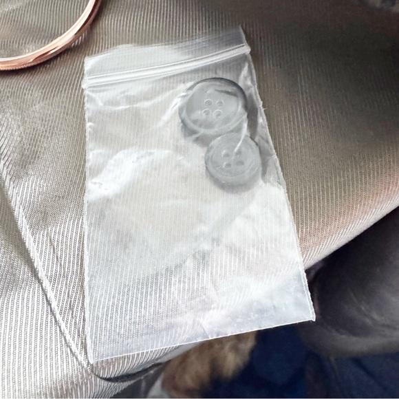 Oscar de la Renta Men's Blazer - Picture 14 of 14